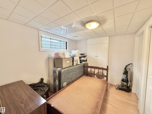 8416 160A Avenue, Edmonton, AB 