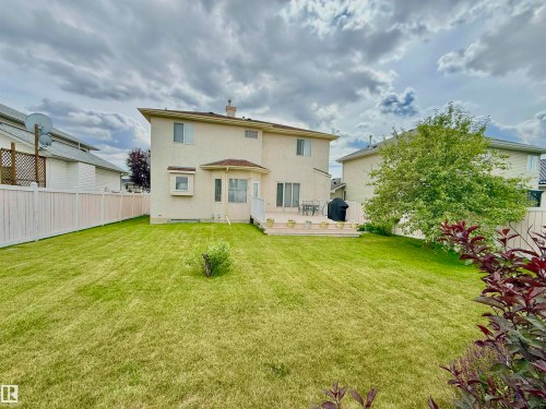 8416 160A Avenue, Edmonton, AB 