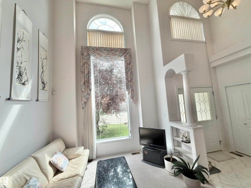 8416 160A Avenue, Edmonton, AB 