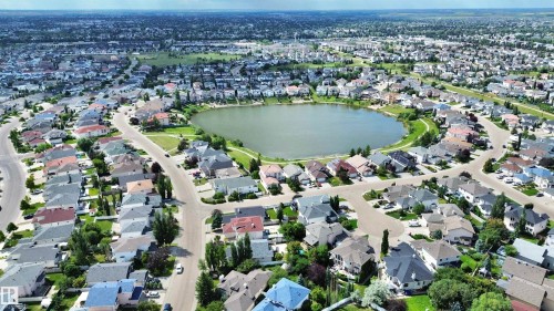 8416 160A Avenue, Edmonton, AB 