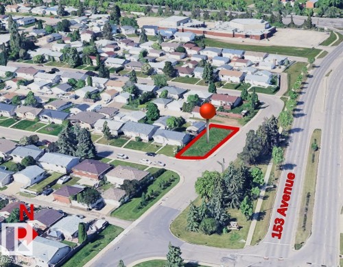 15236 94A Street, Edmonton, AB 