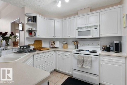 412 9760 174 Street, Edmonton, AB - Indoor Photo Showing Kitchen