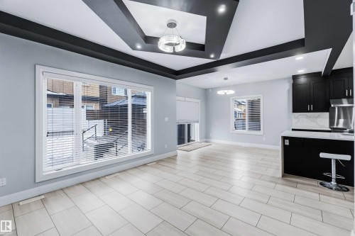 16232 137 Street, Edmonton, AB - Indoor Photo Showing Kitchen