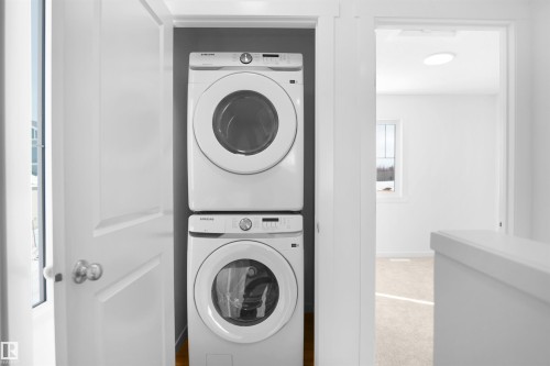 40 531 Merlin Landing Landing, Edmonton, AB - Indoor Photo Showing Laundry Room