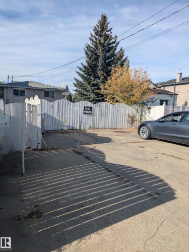 11523 82 Street, Edmonton, AB - Outdoor