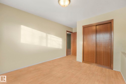 16611 90 Avenue, Edmonton, AB - Indoor Photo Showing Other Room