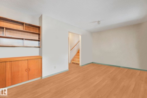 16611 90 Avenue, Edmonton, AB - Indoor Photo Showing Other Room
