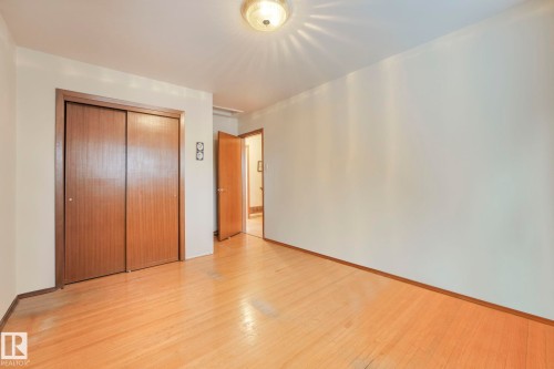 16611 90 Avenue, Edmonton, AB - Indoor Photo Showing Other Room
