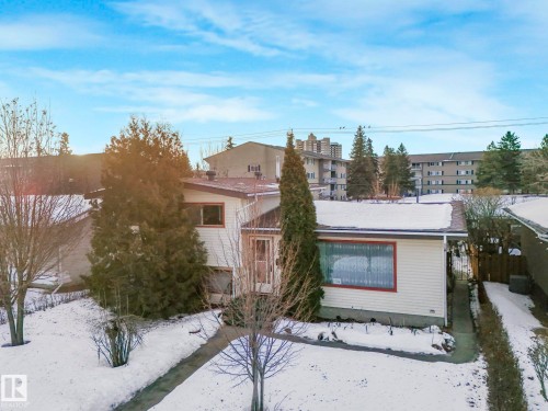 16611 90 Avenue, Edmonton, AB - Outdoor