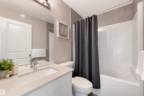 203 Larch Crescent, Leduc, AB 