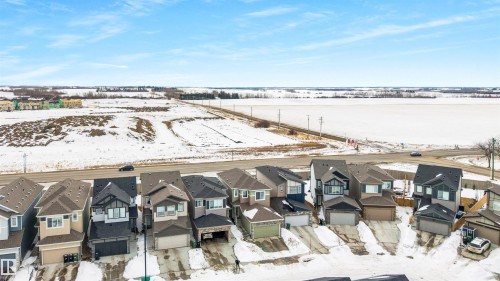 203 Larch Crescent, Leduc, AB - Outdoor