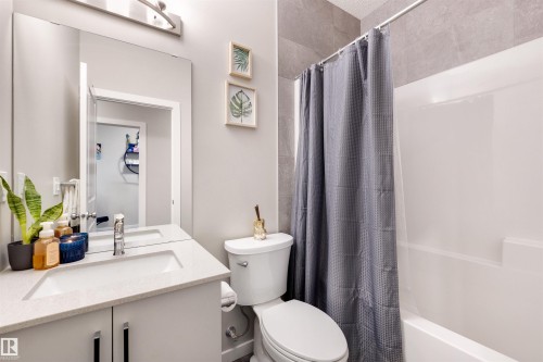 203 Larch Crescent, Leduc, AB 