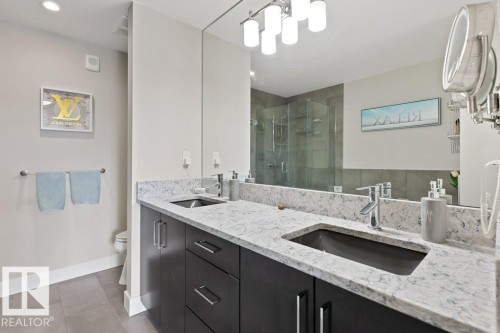 832 200 Bellerose Drive, St. Albert, AB - Indoor Photo Showing Bathroom
