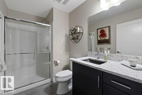 832 200 Bellerose Drive, St. Albert, AB - Indoor Photo Showing Bathroom