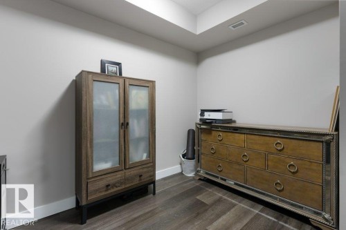 832 200 Bellerose Drive, St. Albert, AB - Indoor Photo Showing Other Room