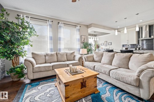 69 Cypress Link, Fort Saskatchewan, AB - Indoor Photo Showing Living Room