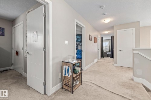 69 Cypress Link, Fort Saskatchewan, AB - Indoor Photo Showing Other Room