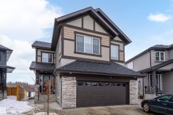 5211 23A Avenue  Edmonton, AB T6X 2X3