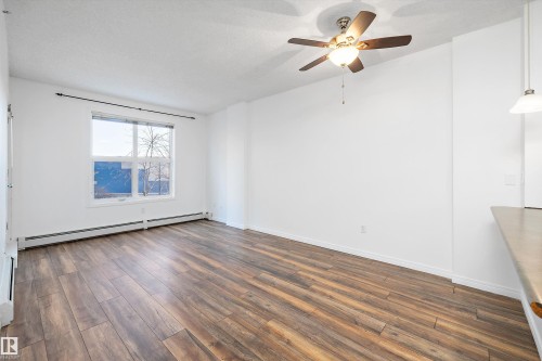 1-208 4245 139 Avenue, Edmonton, AB - Indoor Photo Showing Other Room