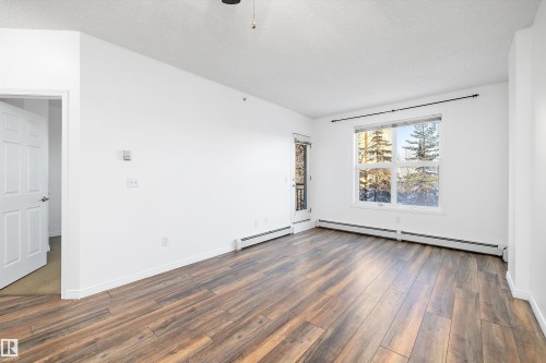 1-208 4245 139 Avenue, Edmonton, AB - Indoor