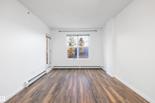 1-208 4245 139 Avenue, Edmonton, AB - Indoor Photo Showing Other Room