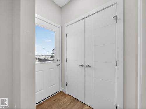 301 Brae Way, Leduc, AB - Indoor Photo Showing Other Room