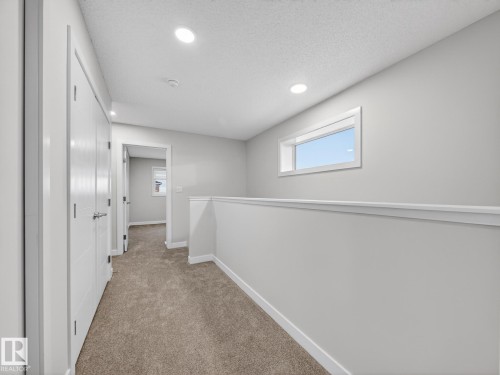 301 Brae Way, Leduc, AB - Indoor Photo Showing Other Room