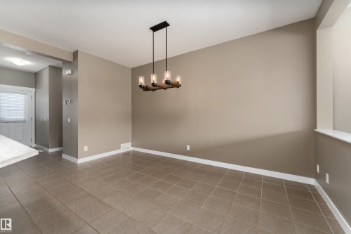 4217 Prowse Way, Edmonton, AB - Indoor Photo Showing Other Room