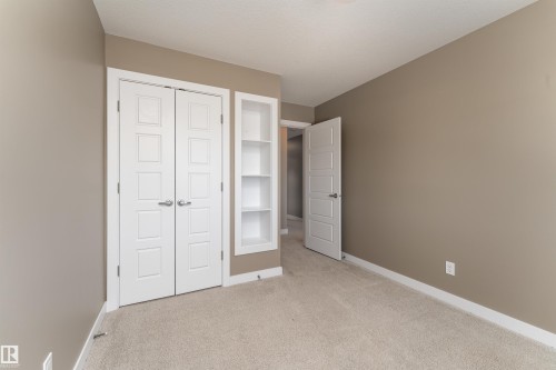 4217 Prowse Way, Edmonton, AB - Indoor