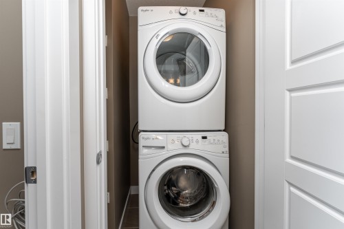 4217 Prowse Way, Edmonton, AB - Indoor Photo Showing Laundry Room