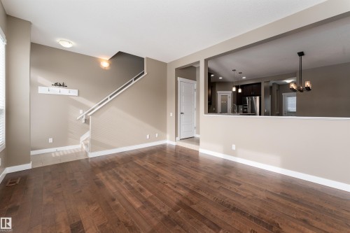 4217 Prowse Way, Edmonton, AB - Indoor Photo Showing Other Room