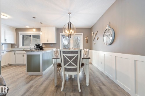 12116 148 Avenue, Edmonton, AB - Indoor Photo Showing Kitchen With Upgraded Kitchen