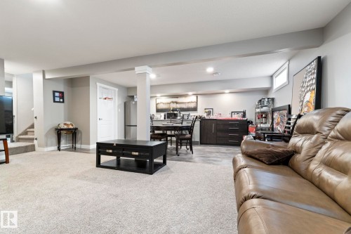 12116 148 Avenue, Edmonton, AB - Indoor Photo Showing Other Room