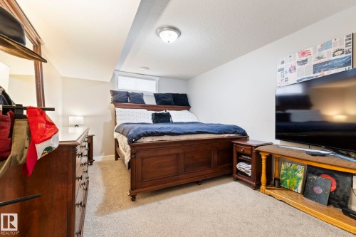 12116 148 Avenue, Edmonton, AB - Indoor Photo Showing Bedroom
