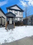 5576 STEVENS Crescent NW  Edmonton, AB T6R 3R2