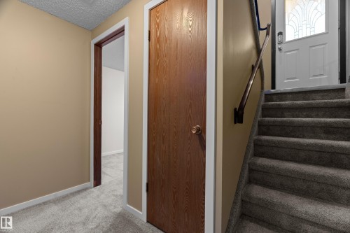 3511 43 Avenue, Edmonton, AB - Indoor Photo Showing Other Room