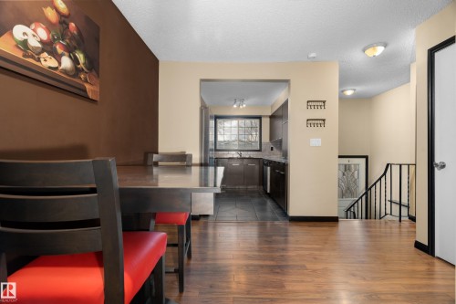 3511 43 Avenue, Edmonton, AB - Indoor