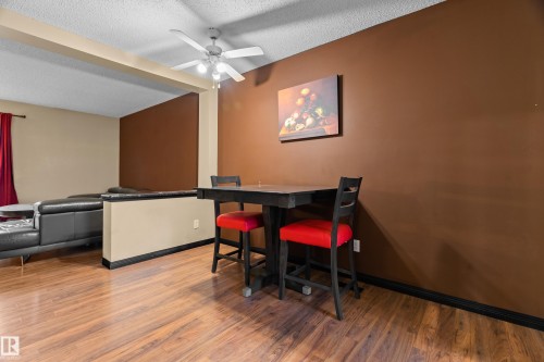 3511 43 Avenue, Edmonton, AB - Indoor