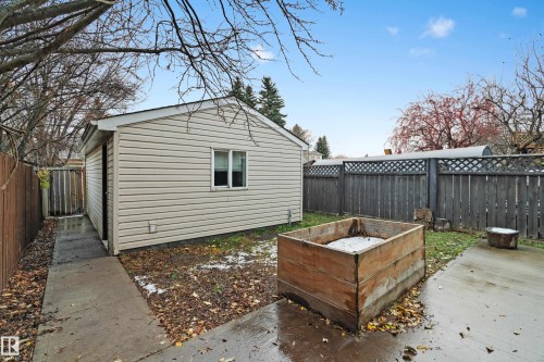3511 43 Avenue, Edmonton, AB - Outdoor