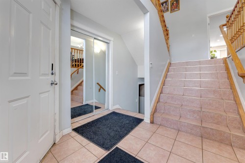 3139 34B Avenue, Edmonton, AB - Indoor Photo Showing Other Room