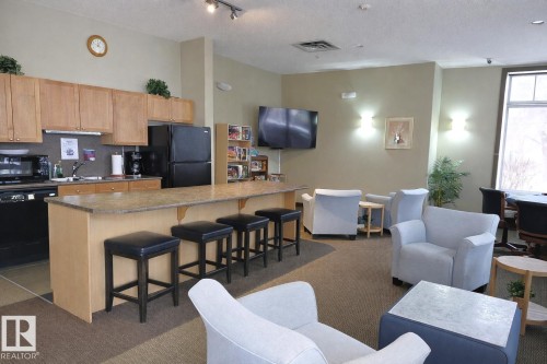 117 160 Magrath Road, Edmonton, AB - Indoor