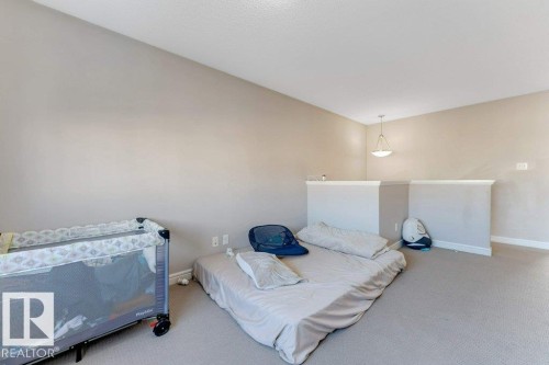 2929 16A Avenue, Edmonton, AB - Indoor Photo Showing Bedroom