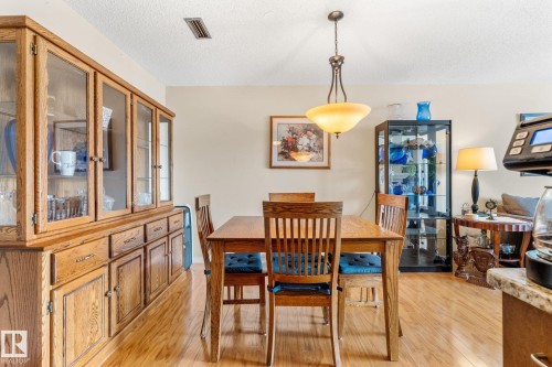 2324 151 Avenue, Edmonton, AB - Indoor Photo Showing Dining Room