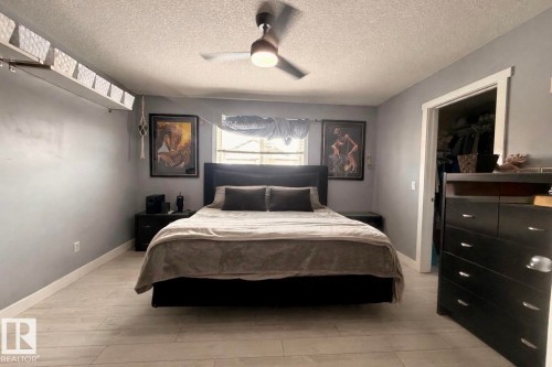 29 Walters Court, Leduc, AB - Indoor Photo Showing Bedroom