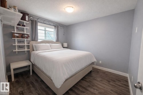 29 Walters Court, Leduc, AB - Indoor Photo Showing Bedroom