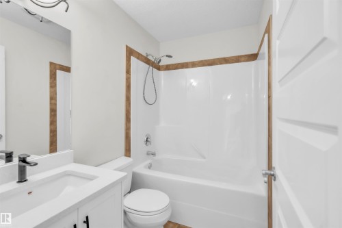 711 21 Street, Cold Lake, AB - Indoor Photo Showing Bathroom