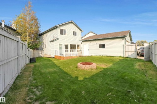 460 Gibb Wynd, Edmonton, AB - Outdoor With Exterior