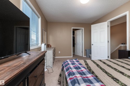 2314 29A Avenue, Edmonton, AB - Indoor Photo Showing Bedroom