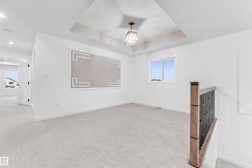 136 Creekside Lane, Leduc, AB - Indoor Photo Showing Other Room