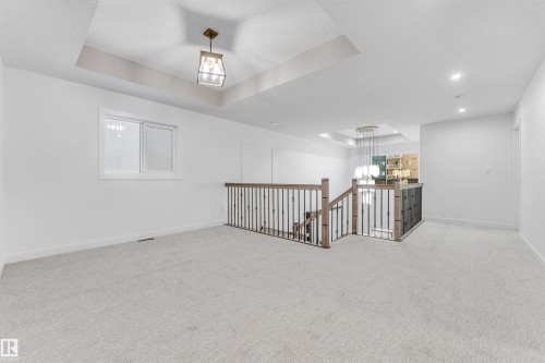 136 Creekside Lane, Leduc, AB - Indoor Photo Showing Other Room